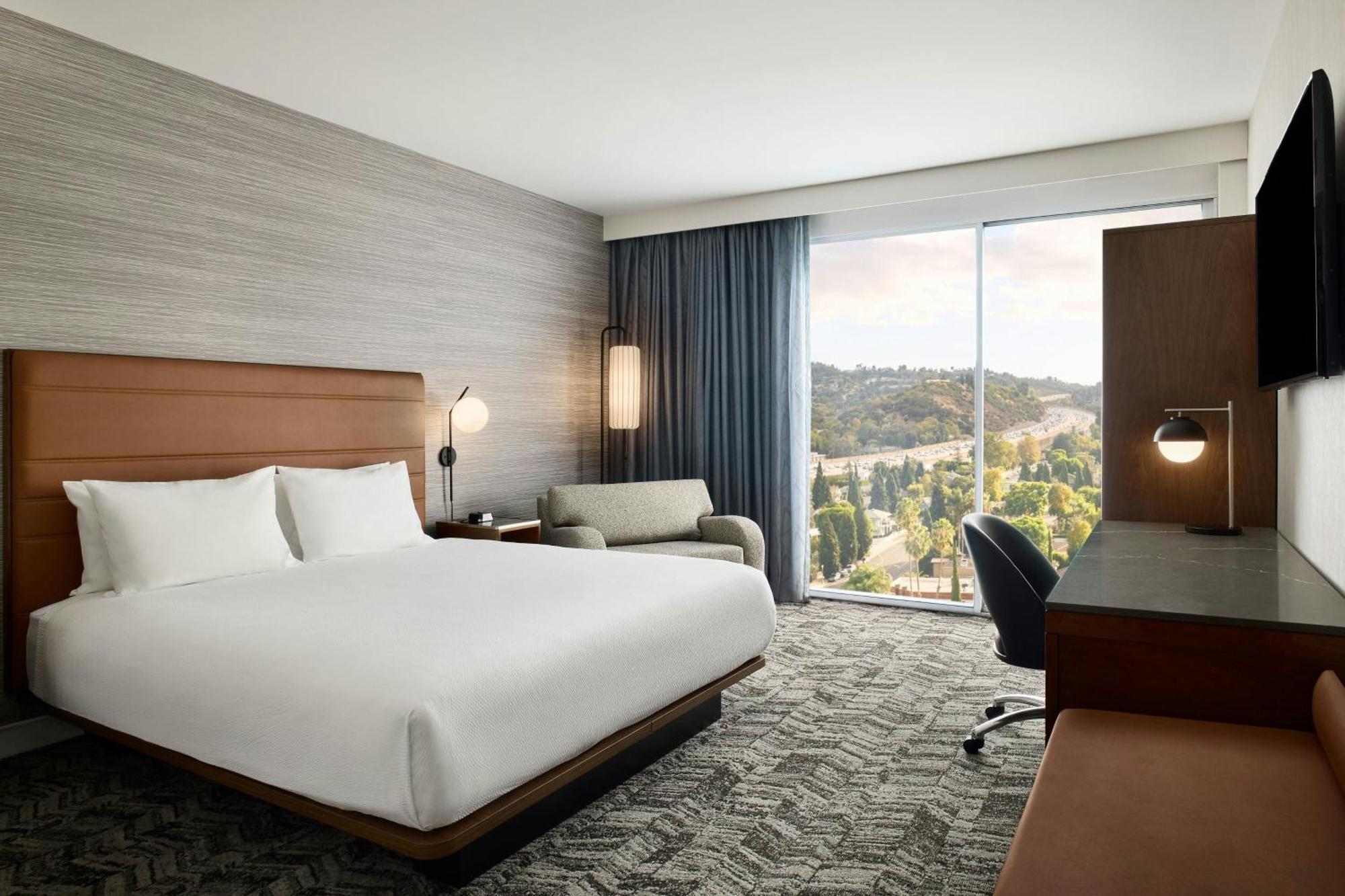 Courtyard Los Angeles Sherman Oaks Exterior photo