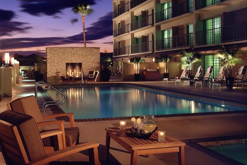 Courtyard Los Angeles Sherman Oaks Exterior photo